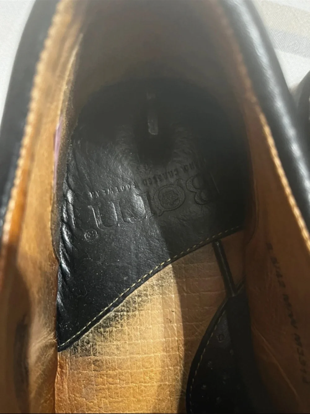 Born Black Leather Oxford Shoes with Contrast Stitching